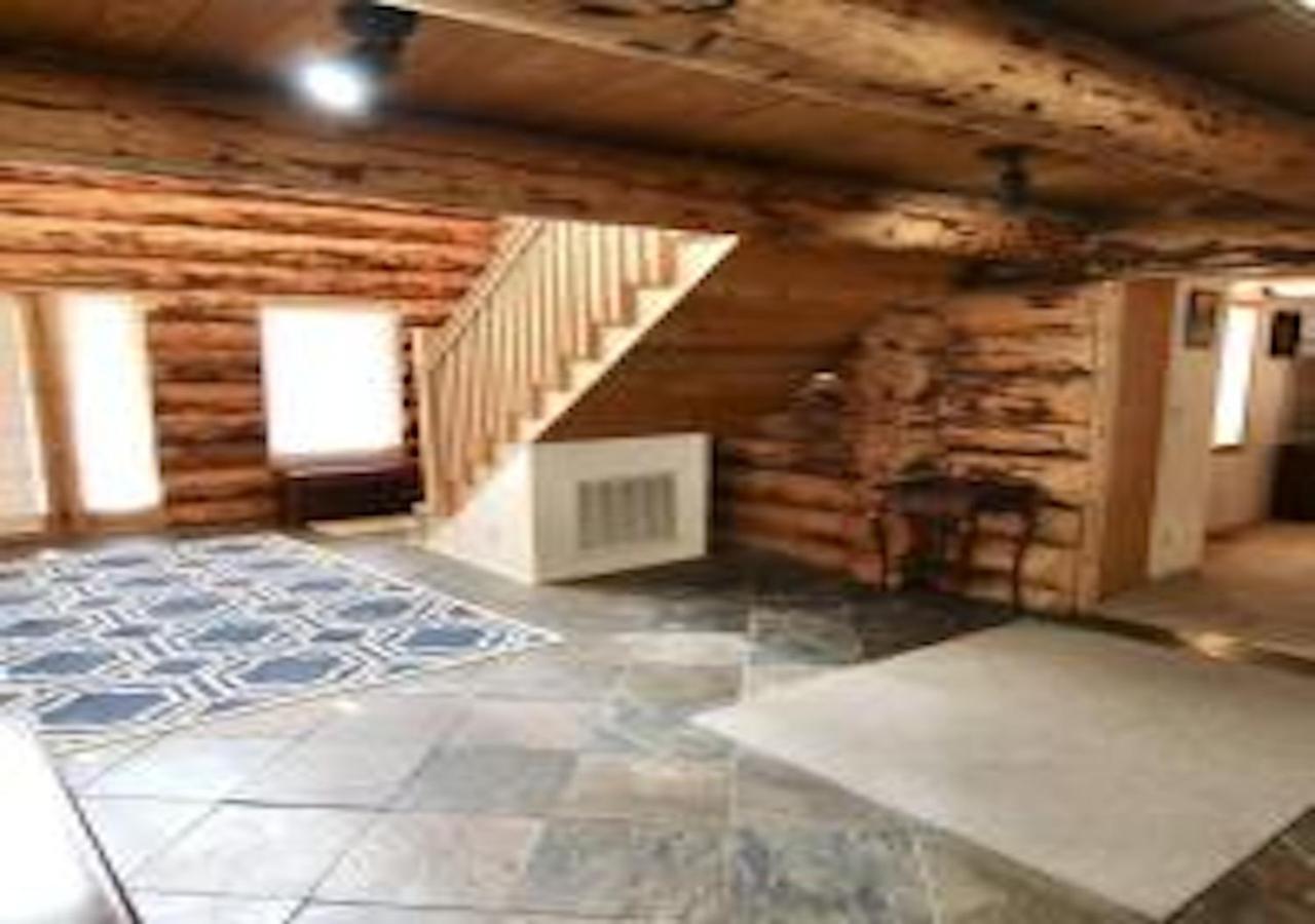 Willa Log Haven In Blanding Zewnętrze zdjęcie