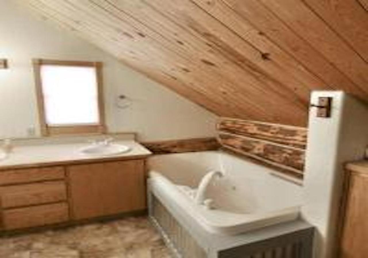 Willa Log Haven In Blanding Zewnętrze zdjęcie